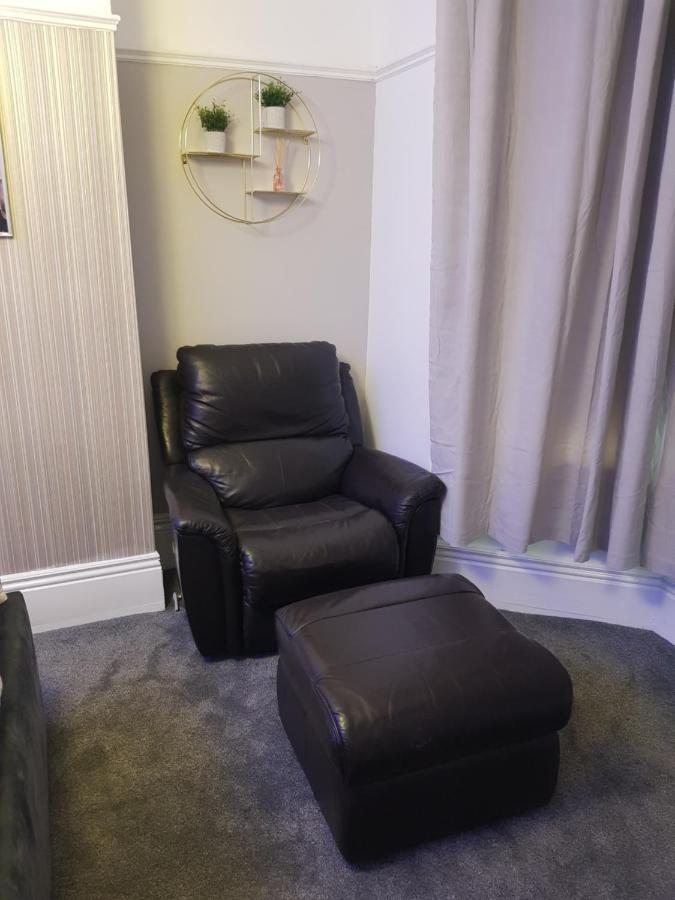 Highfields Living - All Rooms Ensuite- Free Wifi- Free Local Parking Sheffield Luaran gambar