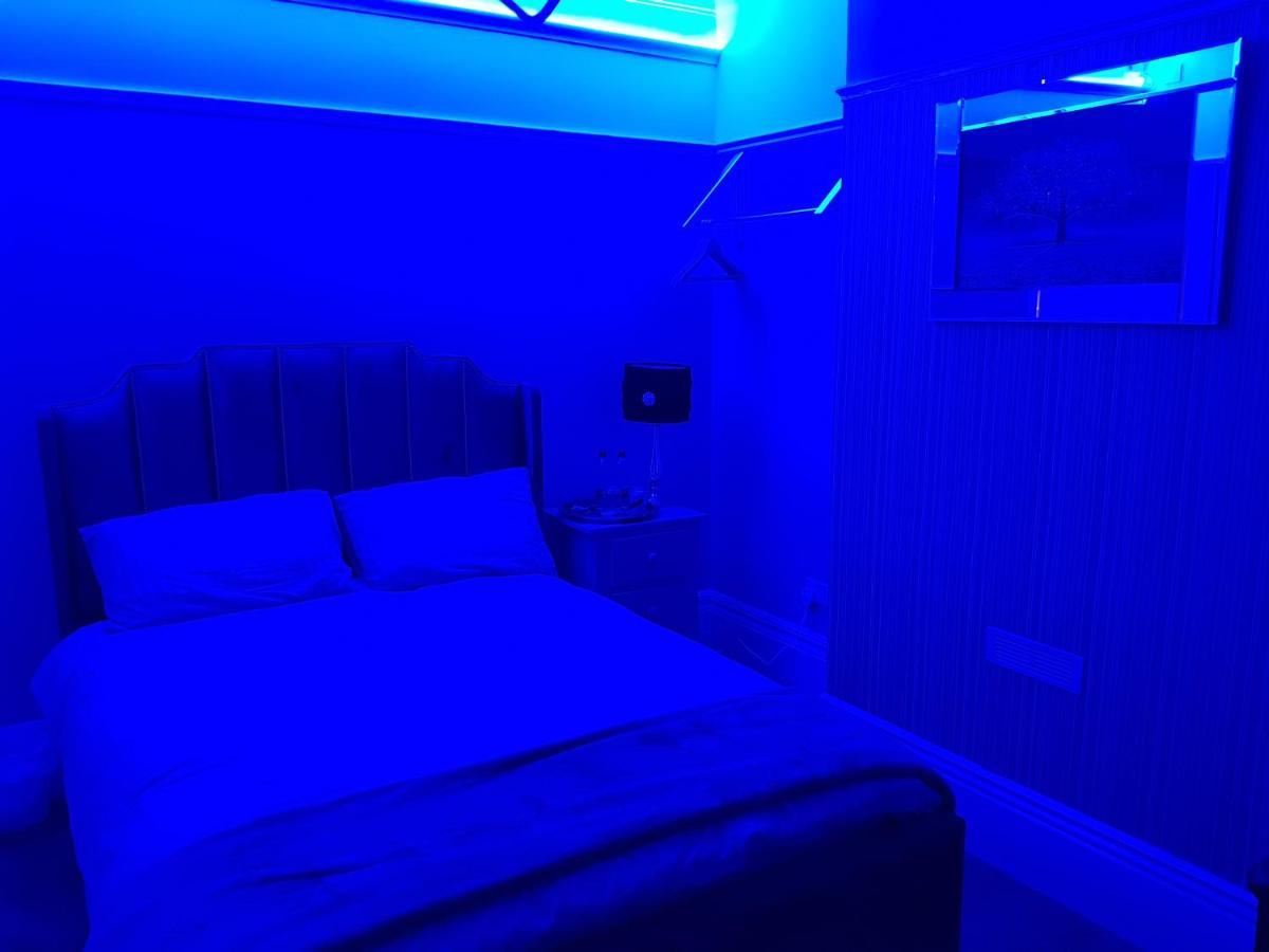 Highfields Living - All Rooms Ensuite- Free Wifi- Free Local Parking Sheffield Luaran gambar