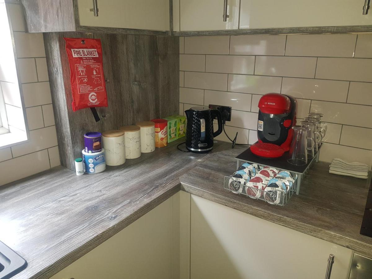 Highfields Living - All Rooms Ensuite- Free Wifi- Free Local Parking Sheffield Luaran gambar