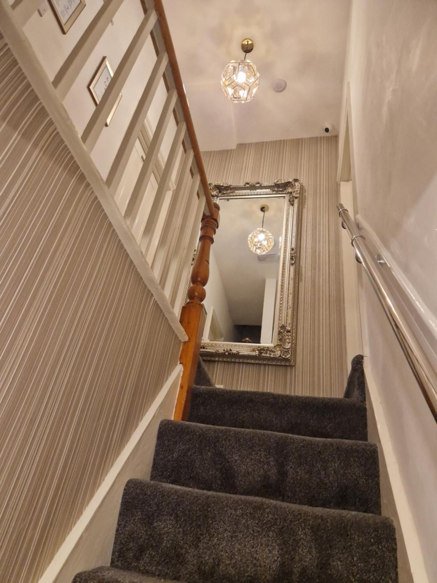Highfields Living - All Rooms Ensuite- Free Wifi- Free Local Parking Sheffield Luaran gambar